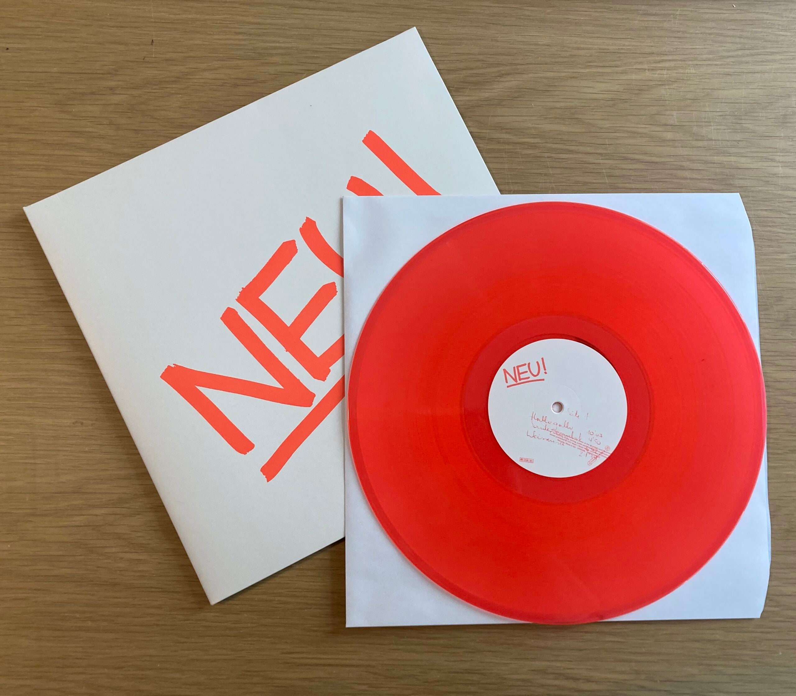 NEW! - NEW! - Coloured vinyl